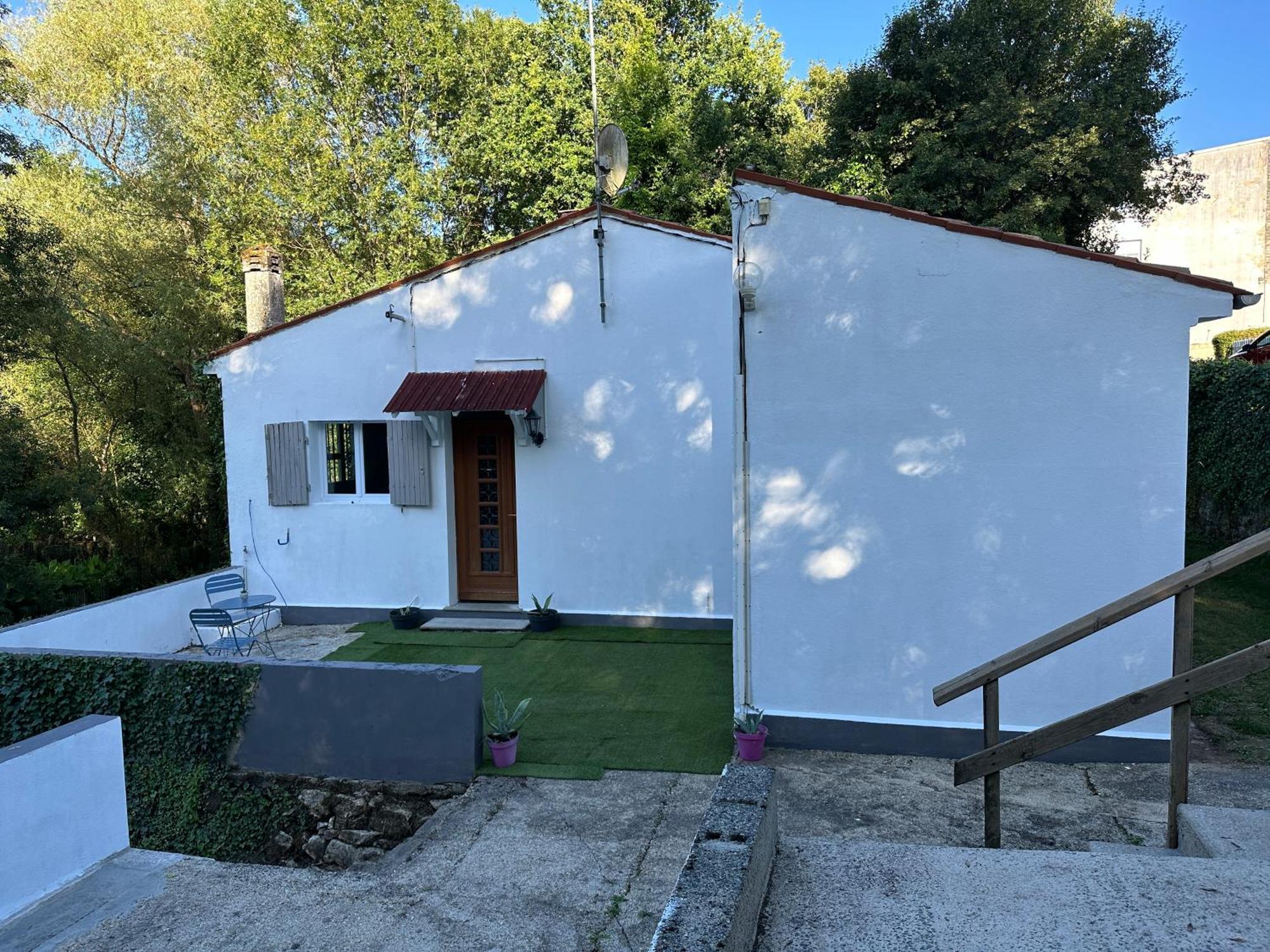 Nickis House Villa Saint-Sauvant  Kültér fotó